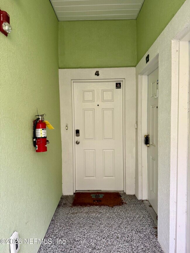 13819 Herons Landing Way Unit 4