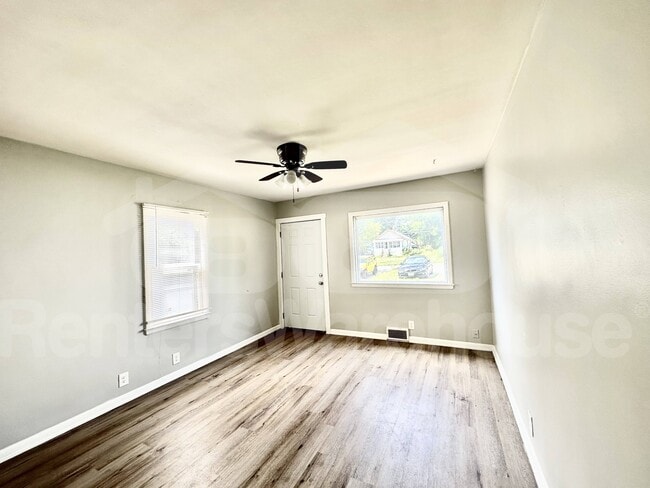 Photo - 1210 1/2 West Street