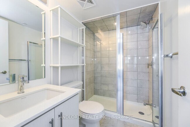 Photo - 3483 Widdicombe Way