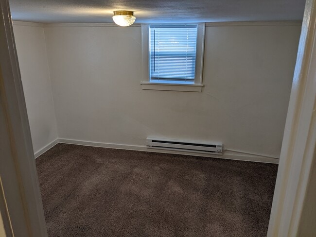 Building Photo - 406 N 14th St Unit 4