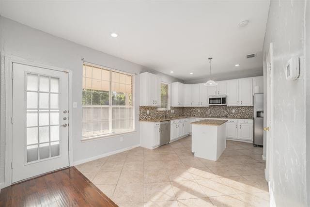 Photo - 1908 Wood Crest Dr