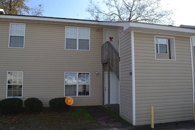 Building Photo - Apartment for Rent Unit B