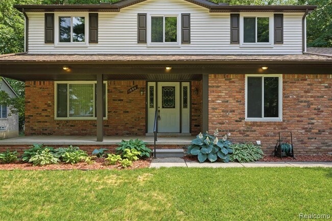 Photo - 1880 Welling Dr