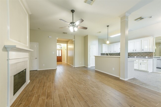 Photo - 3526 Paigewood Dr