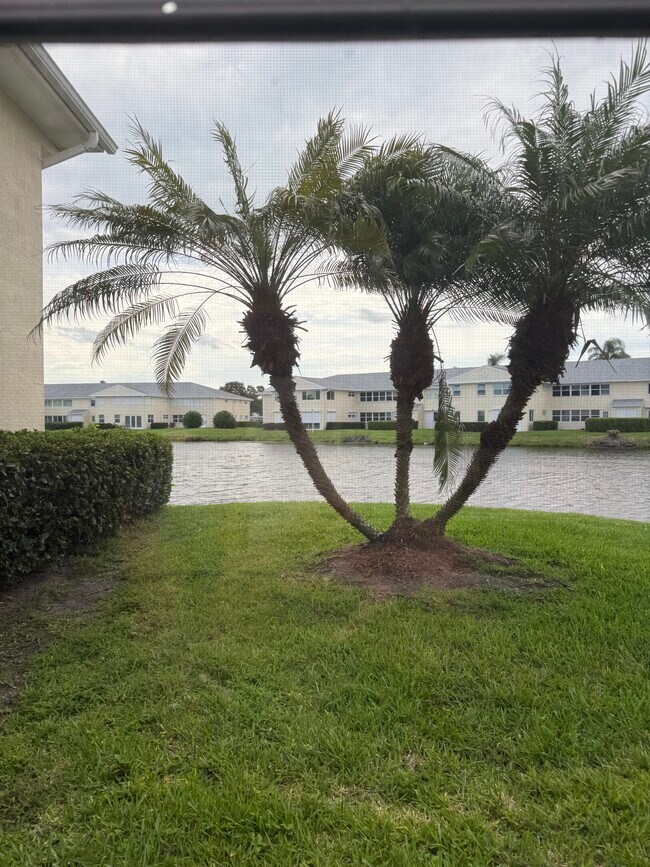 625 W Lake Jasmine Cir Unit G-109