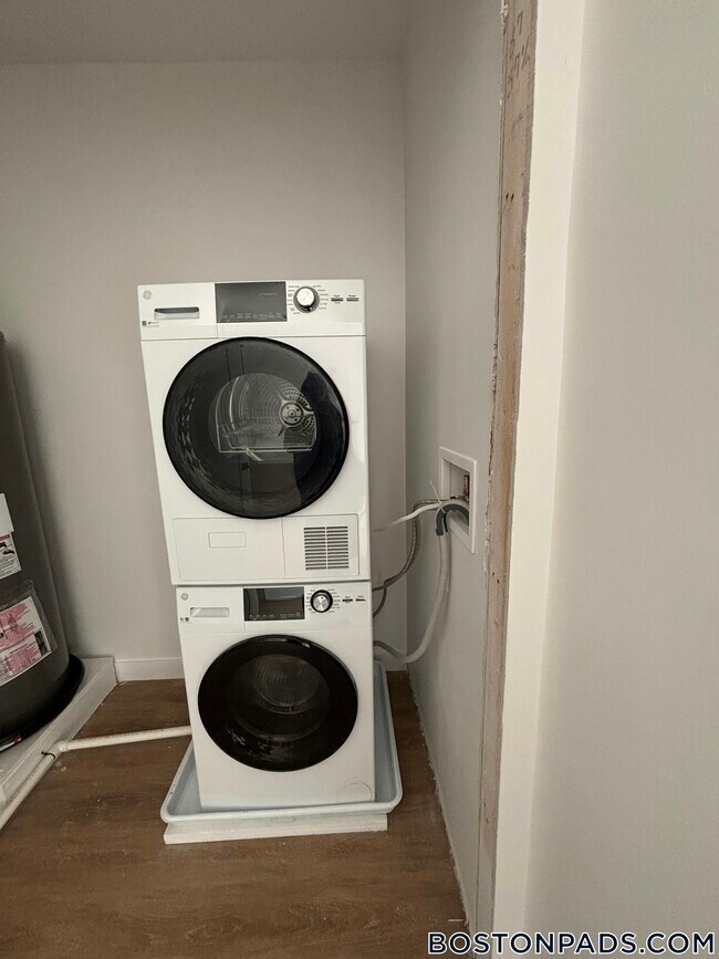 Photo - 199 Gardner St Unidad 213