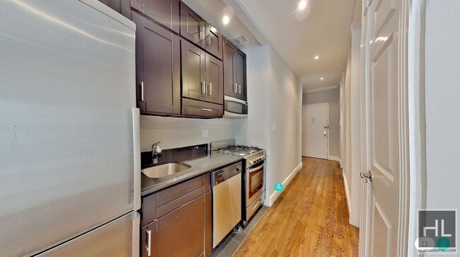 Photo - East 18th Street Unidad C3