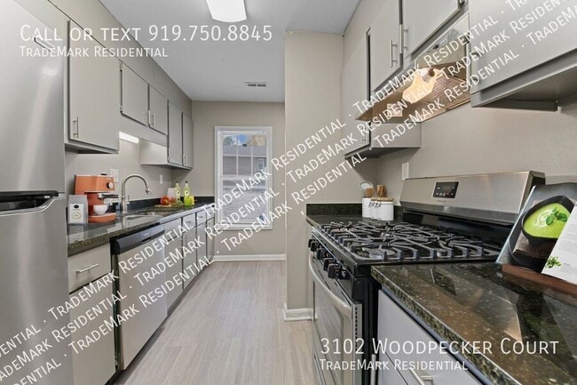 Building Photo - 3102 Woodpecker Ct Rental