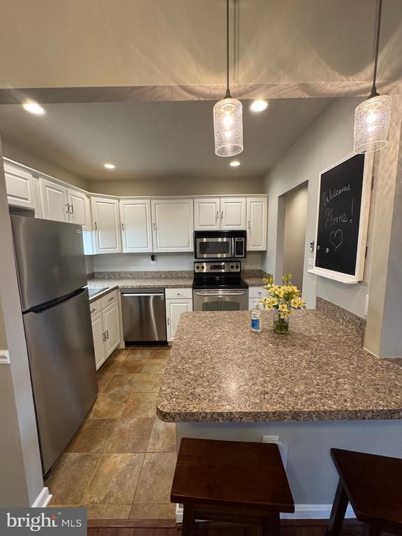 Photo - 327 St Marys Ave Unidad 7K