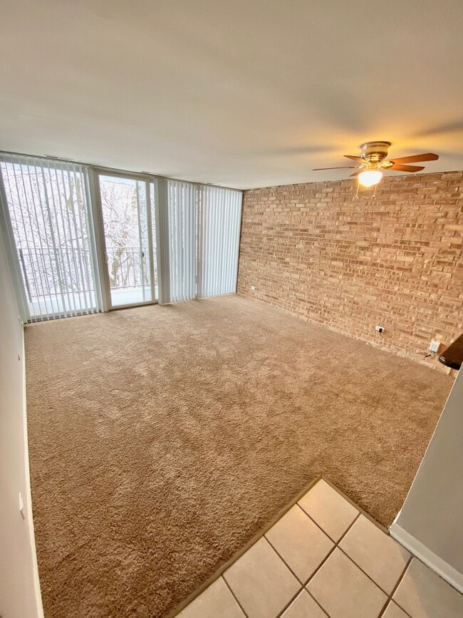 Livingroom/Brickwall