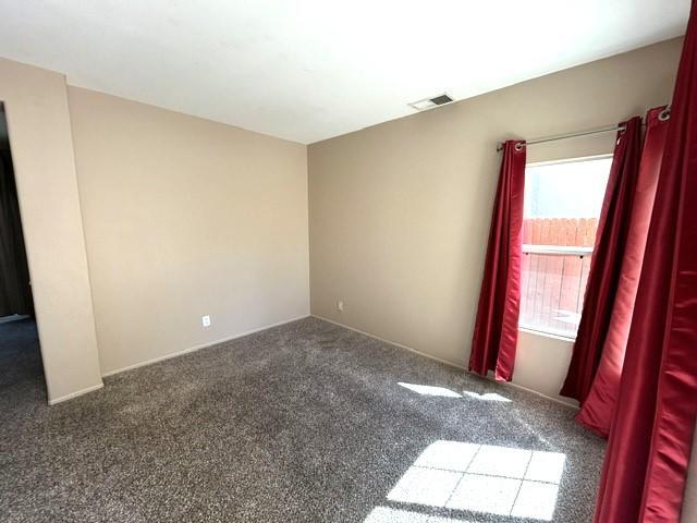 Photo - 643 Laxford Rd