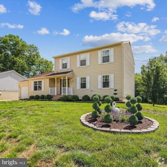 Building Photo - 10902 Valley Brook Dr Rental