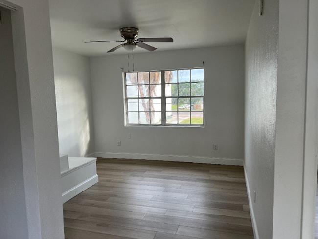 Photo - 1225 E New Haven Ave Unidad 204