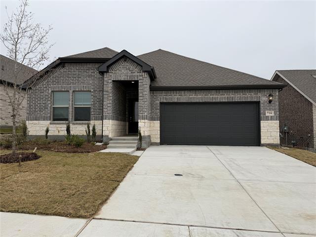 Building Photo - 716 Edgehurst Dr