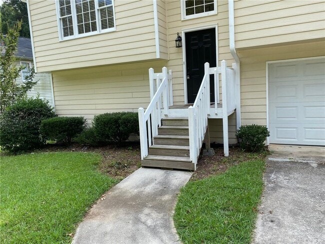 Photo - 2205 Pair Rd SW