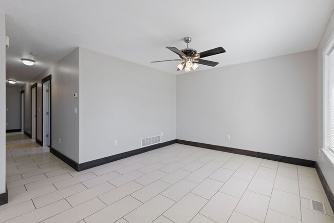 Photo - Charming 4 bed/2 bath Home in Idaho Falls!