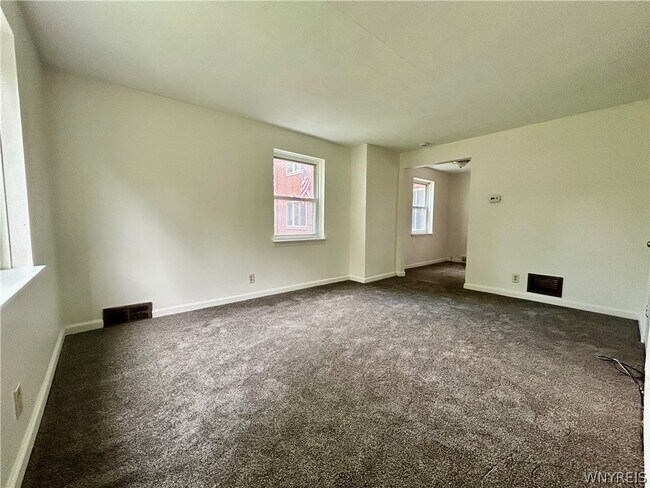 Photo - 34 Latona Ct