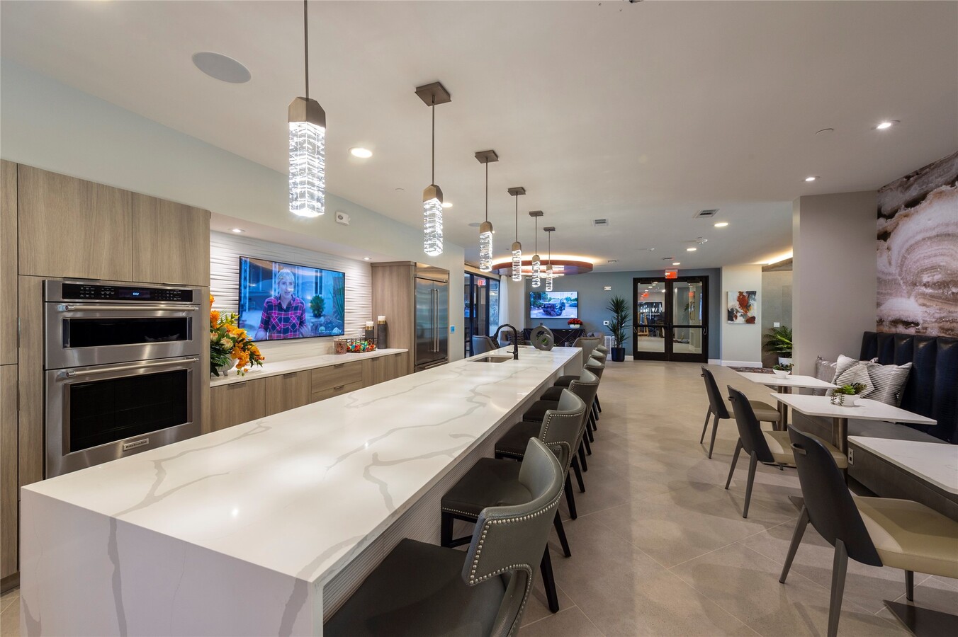 Photo - 15915 Kingfield Dr Unit 2313