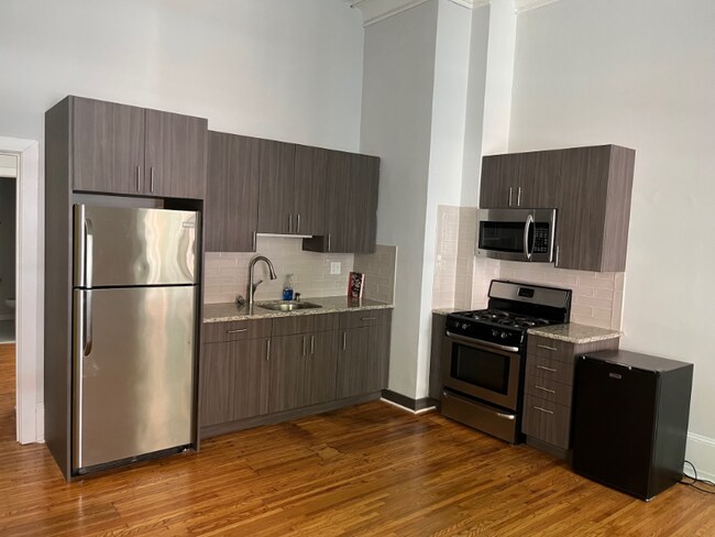 Photo - 1818 Pine St Townhome