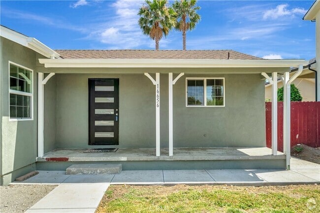 Building Photo - 16656 Horace St Unit 16656 Rental
