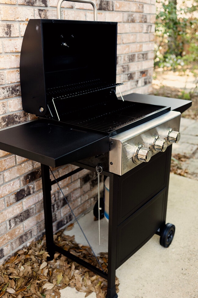 Photo - 2315 Farrell Cir