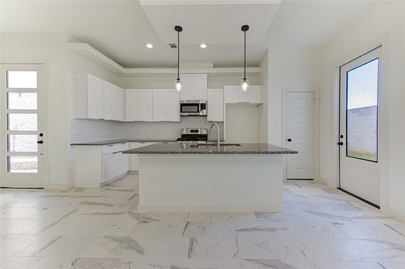 Photo - 2928 El Fenice Ln