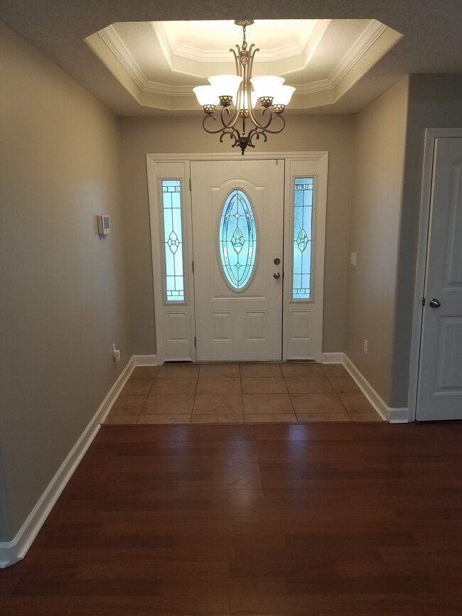 Photo - Charming 3BR Home with Open Split Floor Plan, Vaulted Ceilings & 2-Car Garage in Valdosta