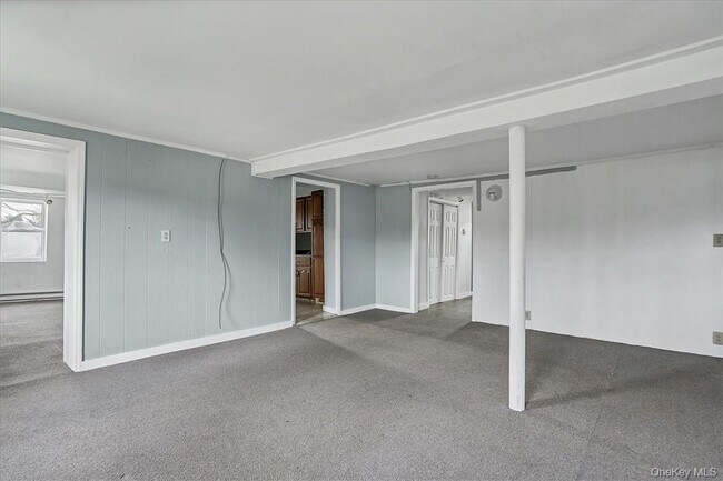 Photo - 492 Black Meadow Rd