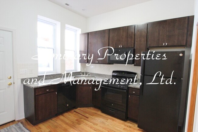 Photo - 4502-04 N Paulina