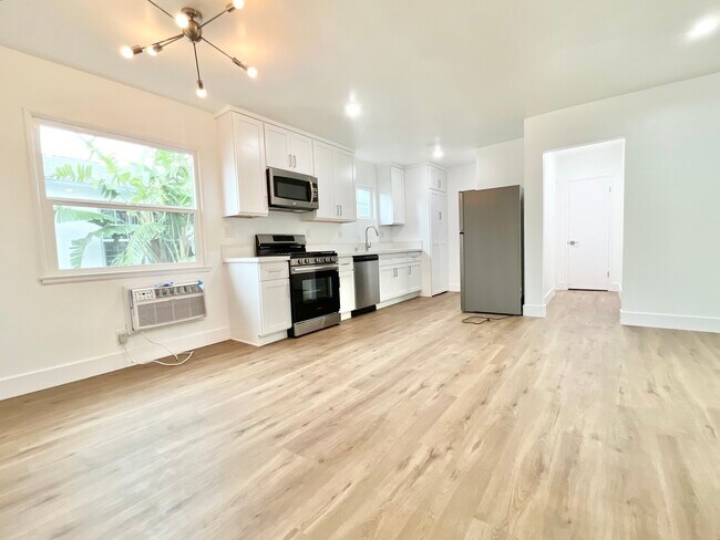 Photo - 6661 Sepulveda Blvd Unidad 6A