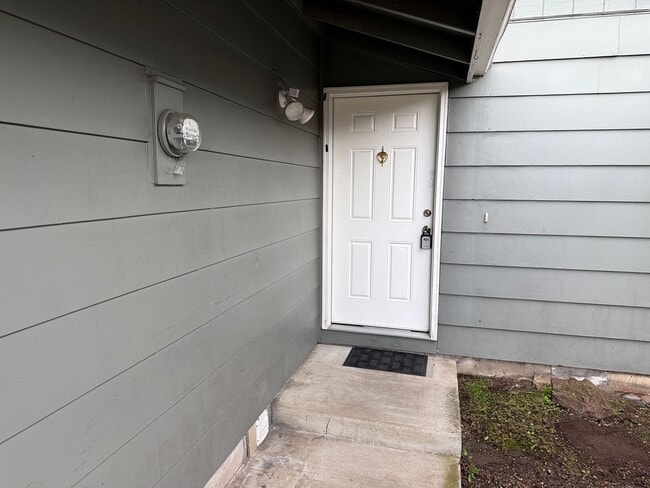 Photo - Updated 2 bedroom, 1 bath with garage!