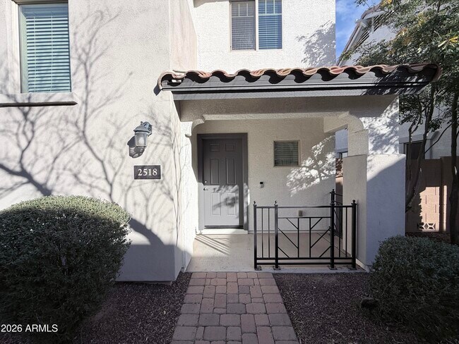 Photo - 2518 E Boston St