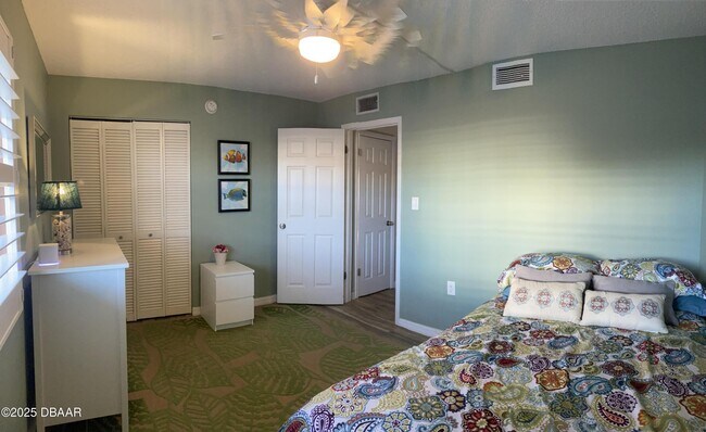 1571 S Atlantic Ave Unit 105
