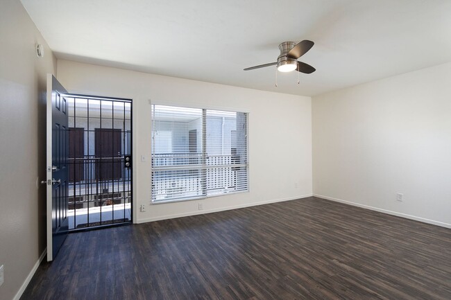 Photo - OPEN HOUSE: 11/23 10AM-12PM ~ 1BR at a Gre... Unidad 157-E