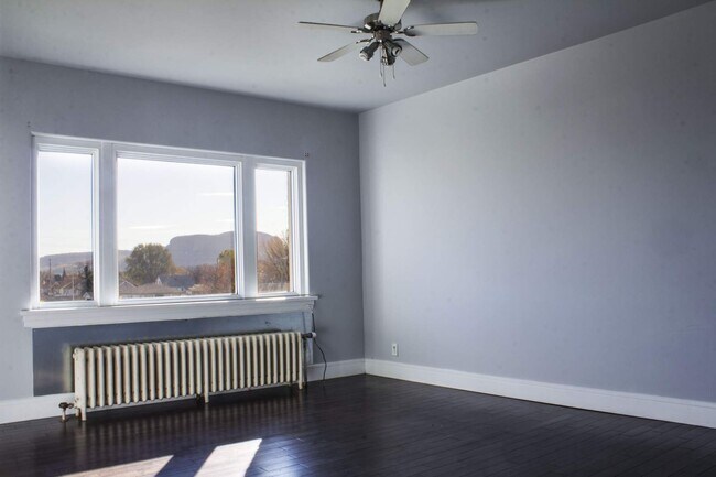 Photo - Moodie Apartments