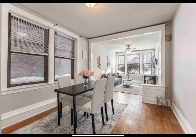 Photo - 1246 W Nelson St Unit ID1319102P