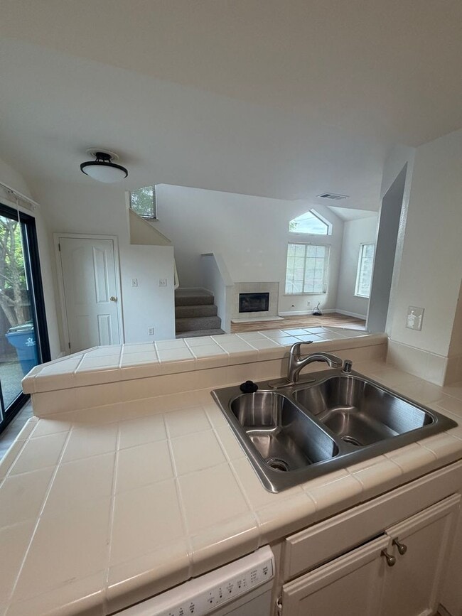 Photo - Beautifully Updated 2-bedroom 2 bath home blocks from Downtown Martinez!