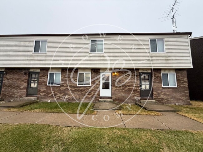 Building Photo - 7373 Ayers Rd