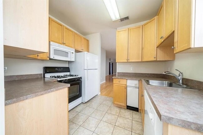 Photo - 201 Dey St Unit C168