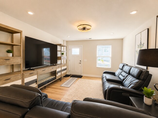 Photo - 1264 Balsa Tree Dr