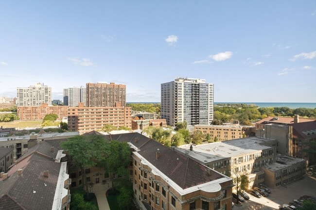 Photo - 655 W Irving Park Rd Unit 1114