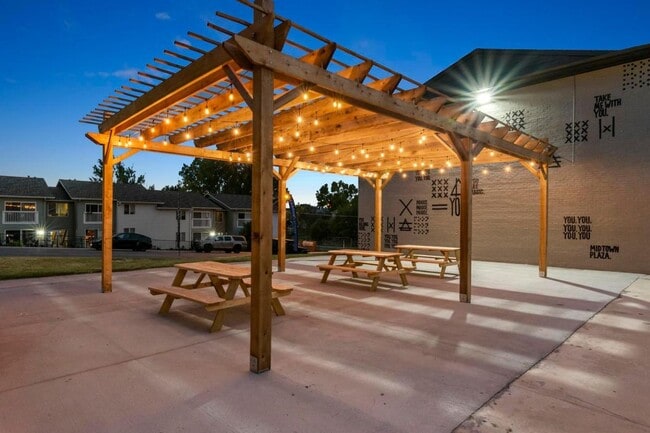 Photo - Midtown Plaza