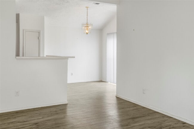 Photo - 11906 Westwold Dr