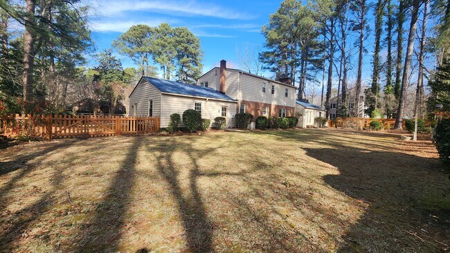 Photo - 209 Lorac Rd