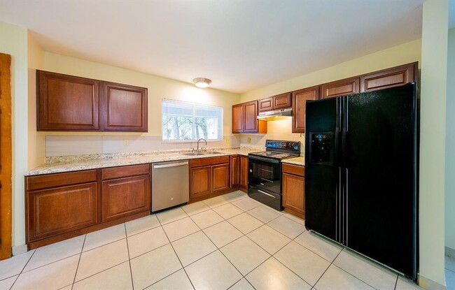 Photo - 49 Blue Fox Rd