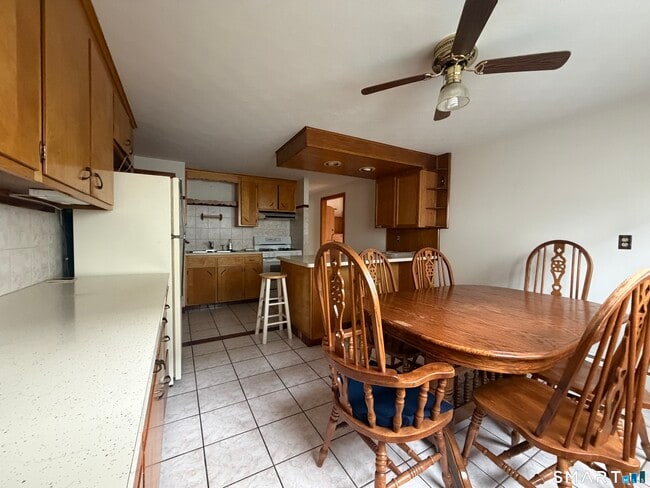 Photo - 133 Pinehurst Ave Unit Flr 1