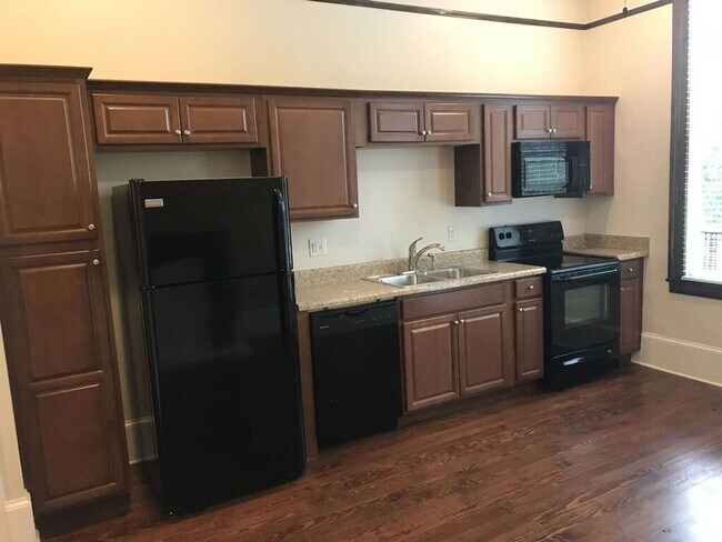 Photo - 1022-1026 Broad Street Unit 1024 Broad St - Apt A
