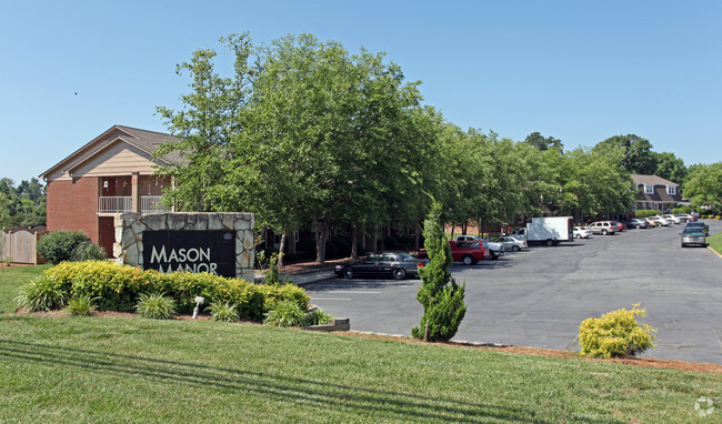 Building Photo - Mason Manor Apartments