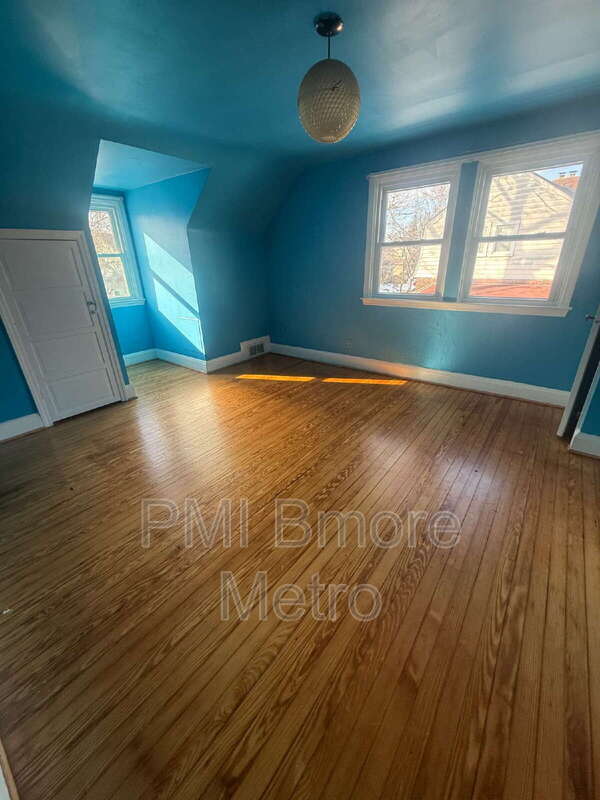 Photo - 33 Portship Rd