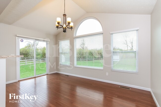 Photo - 1989 Michelle Ln